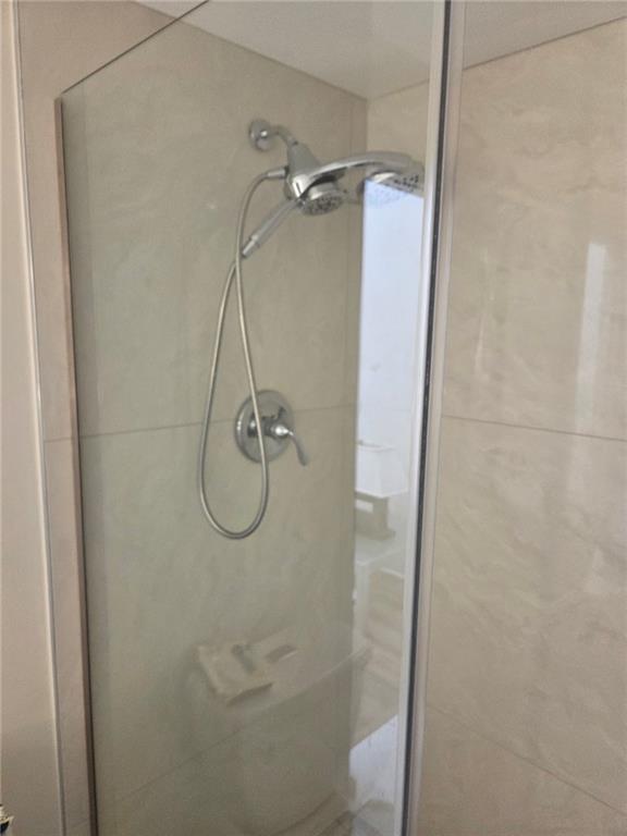 Building Photo - 603 Serramonte Dr