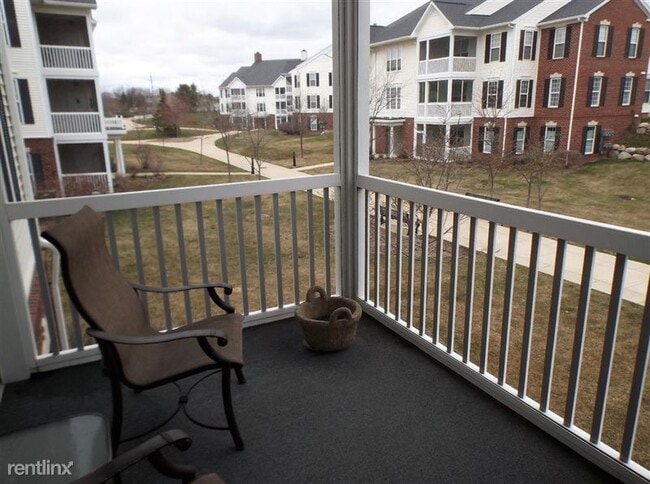Building Photo - 958 W Summerfield Gln Cir