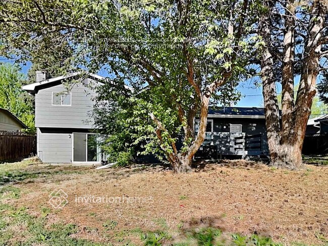 Building Photo - 842 Old Dutch Mill Rd