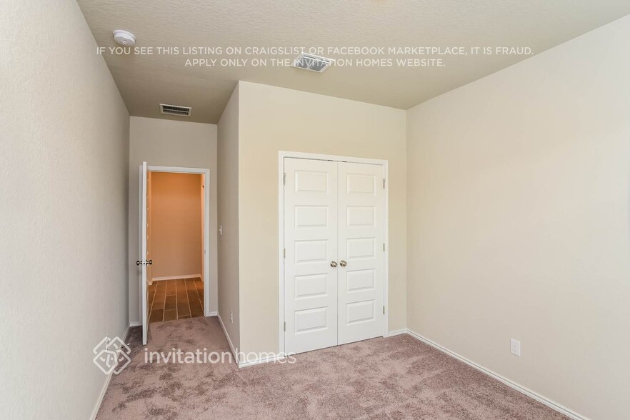 Building Photo - 10526 Briceway Ace