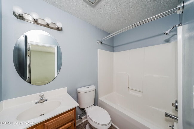 Building Photo - 249 Drake Dr