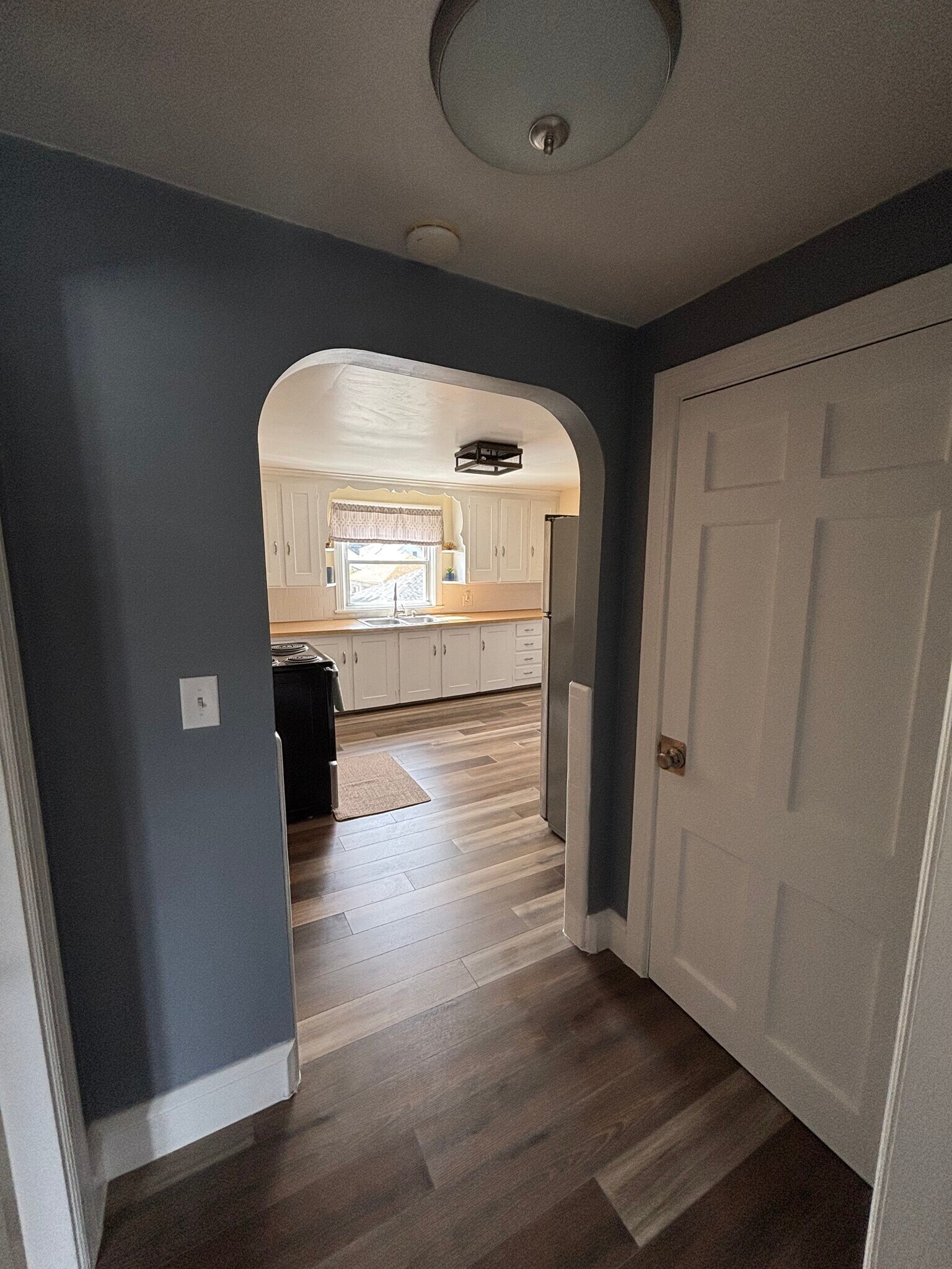 Building Photo - 13 Stayton St