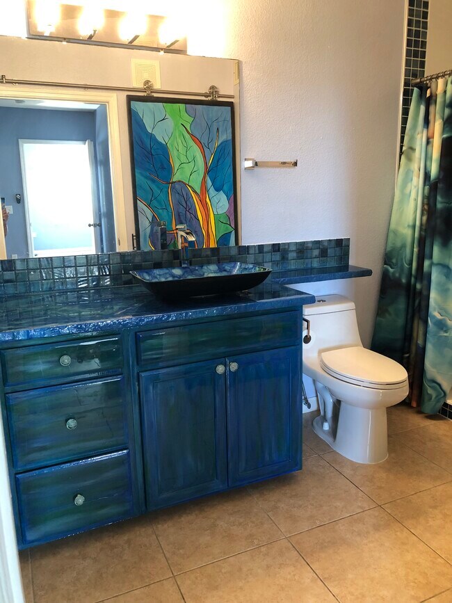 Building Photo - 2950 Viscaya Pl