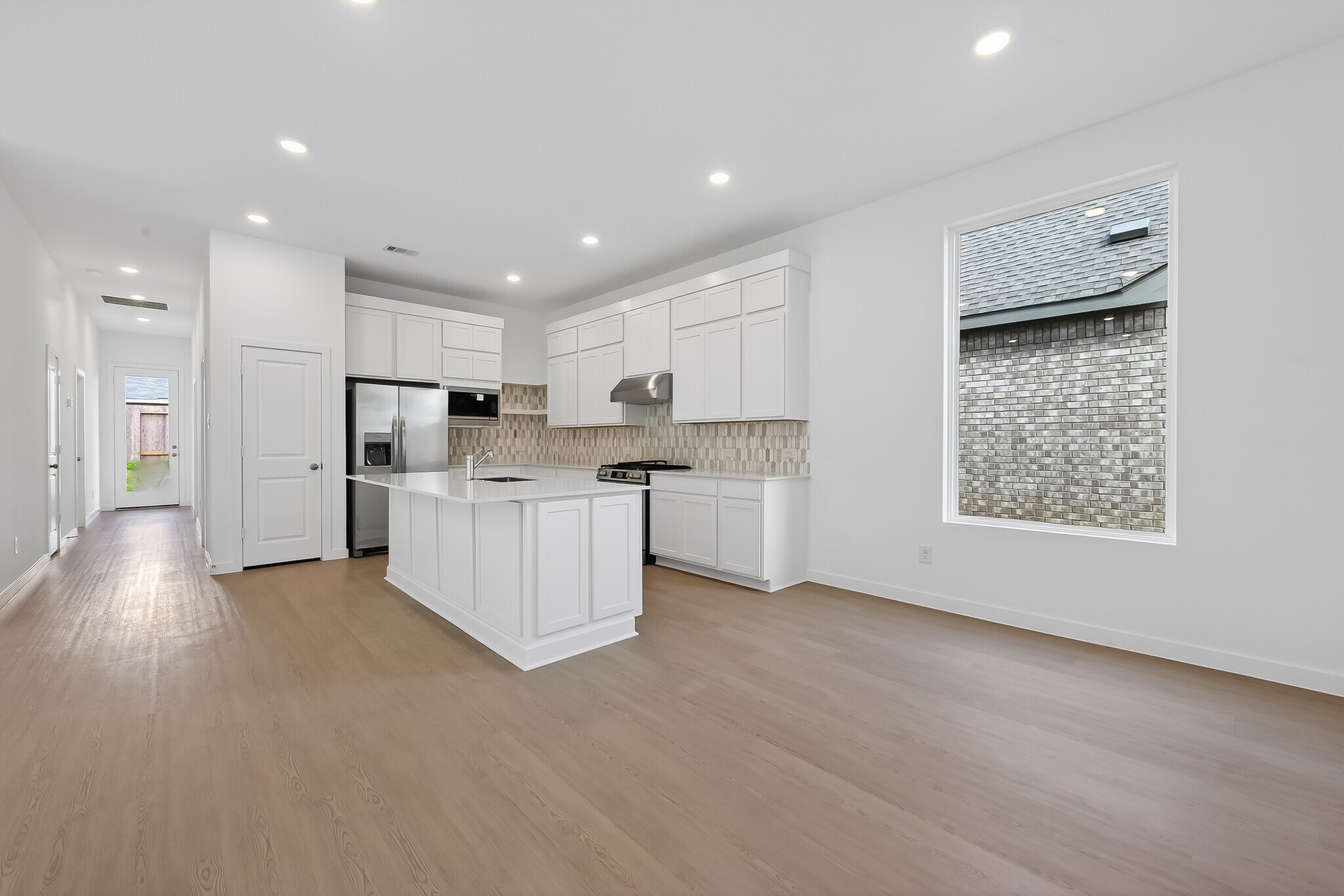 Building Photo - 21619 Colonial Meadow Creek Trl