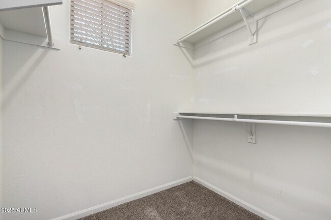 Building Photo - 13550 W Cypress St