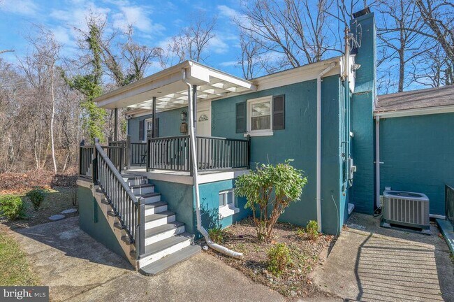 Building Photo - 1116 Ute Way