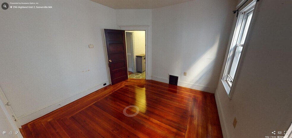 Building Photo - 296 Highland Ave