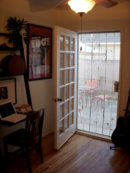 Building Photo - 22414 Susana Ave