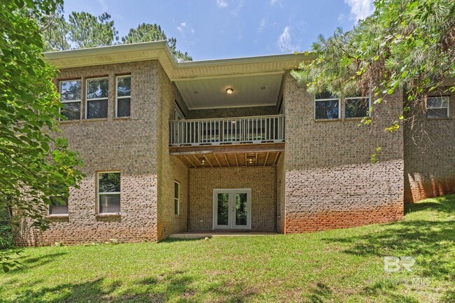 Building Photo - 219 Ridgewood Dr