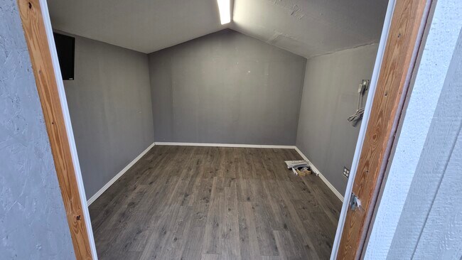 Building Photo - 232 Syrah Ct