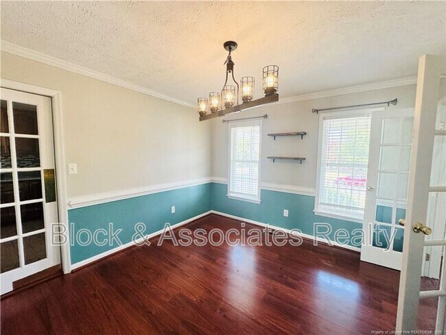 Building Photo - 109 Vail Ct