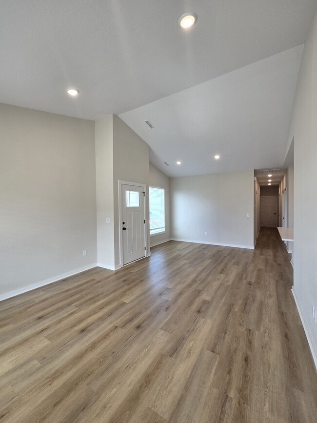 Building Photo - 12195 Fennec