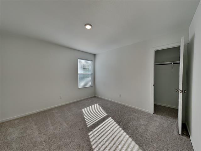 Building Photo - 1813 Equine Retreat Wy