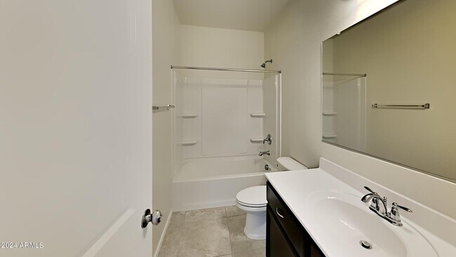 Building Photo - 11418 E Cliffrose Ln