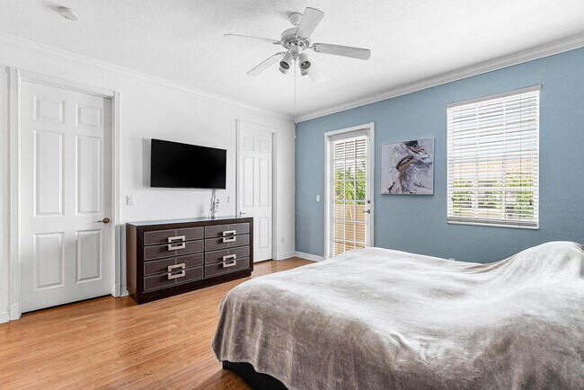 Building Photo - 8309 NW 8th Way