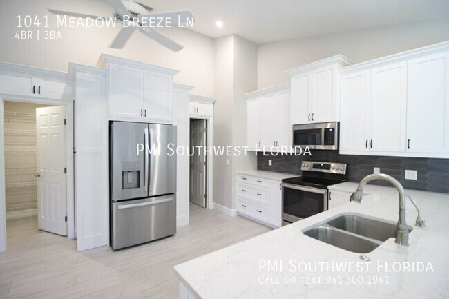 Building Photo - 1041 Meadow Breeze Ln