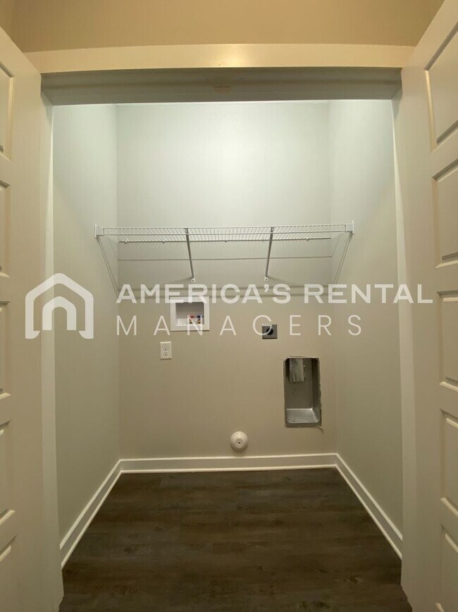 Building Photo - Home for Rent in Clay, AL!!!! Available to View with 48 Hour Notice!!!