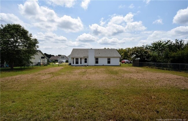 Building Photo - 307 Buckeye Dr