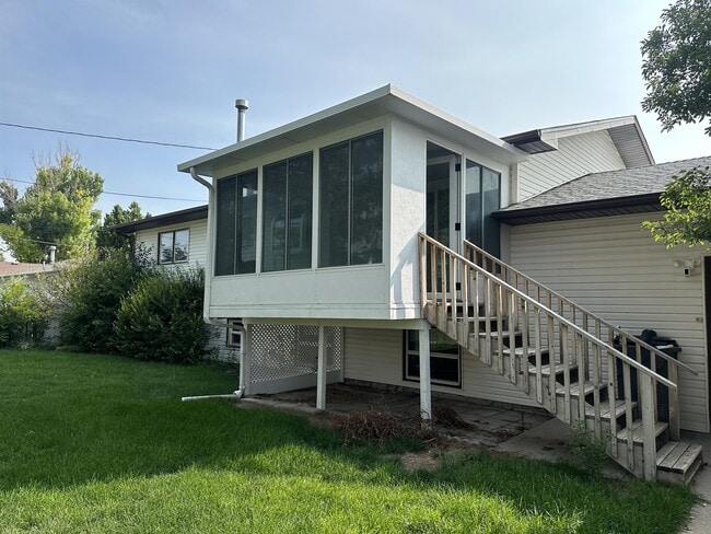 Building Photo - 4732 Windmill Rd