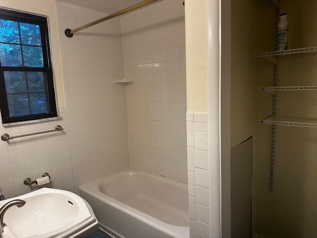 Building Photo - 641 Bower Hill Rd