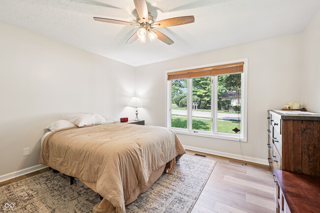 Building Photo - 5 Woodacre Dr