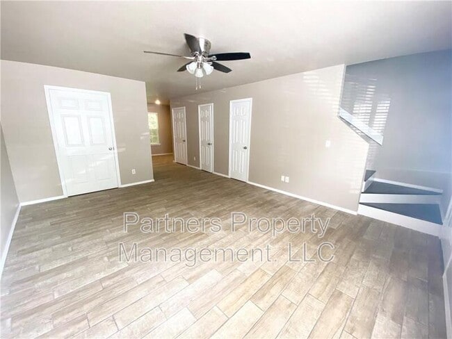 Building Photo - 1530 N Addington Ave