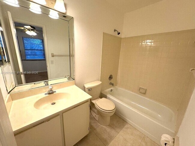 Building Photo - 9120 NW 40th St