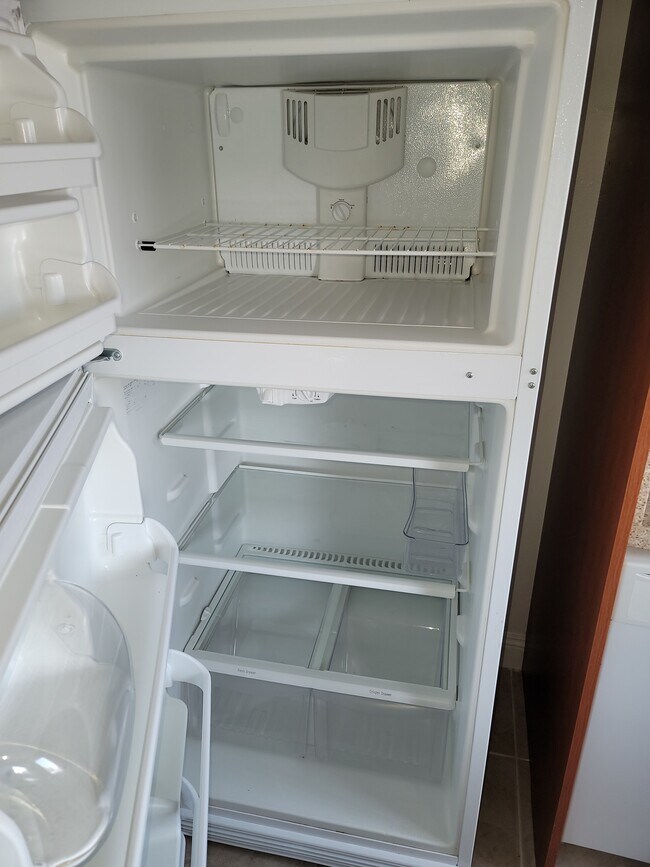 Fridge - 1421 16th St