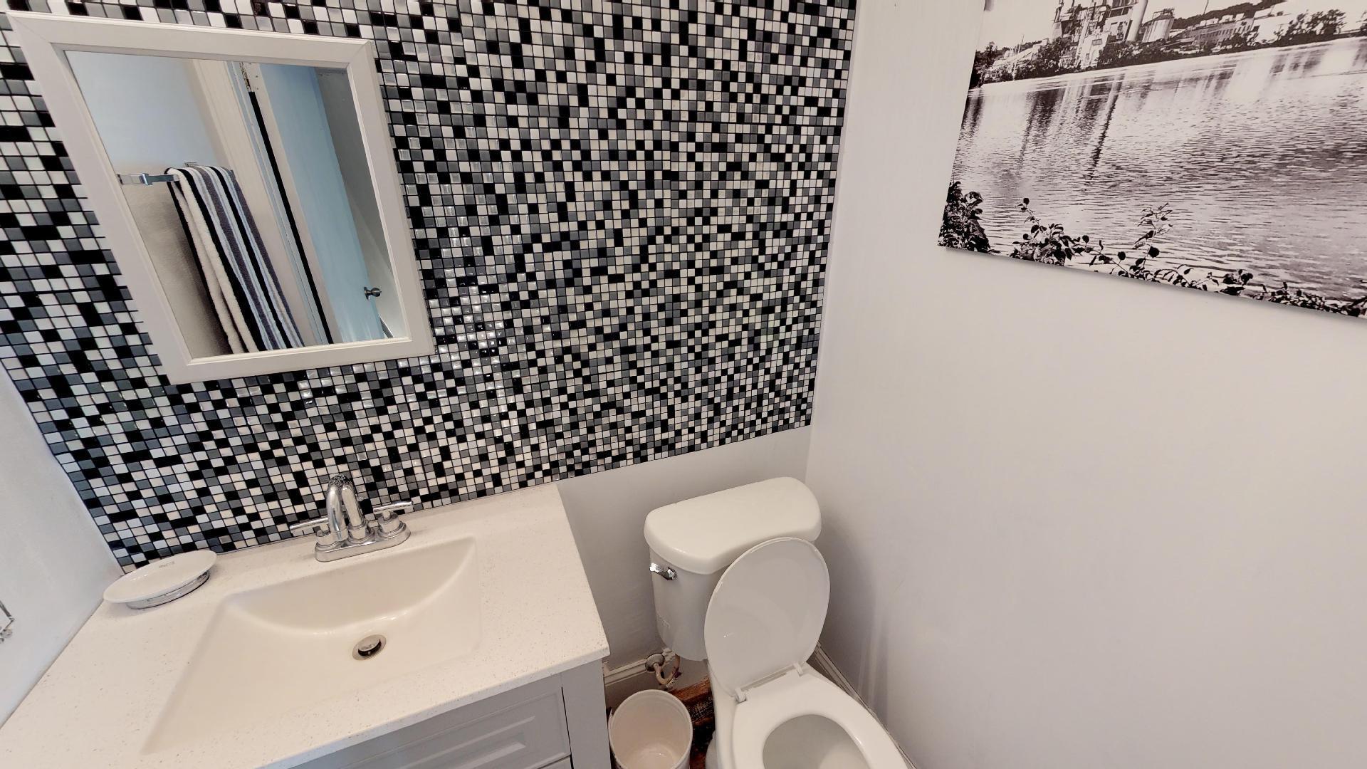 Building Photo - 303 Westbrook Drive