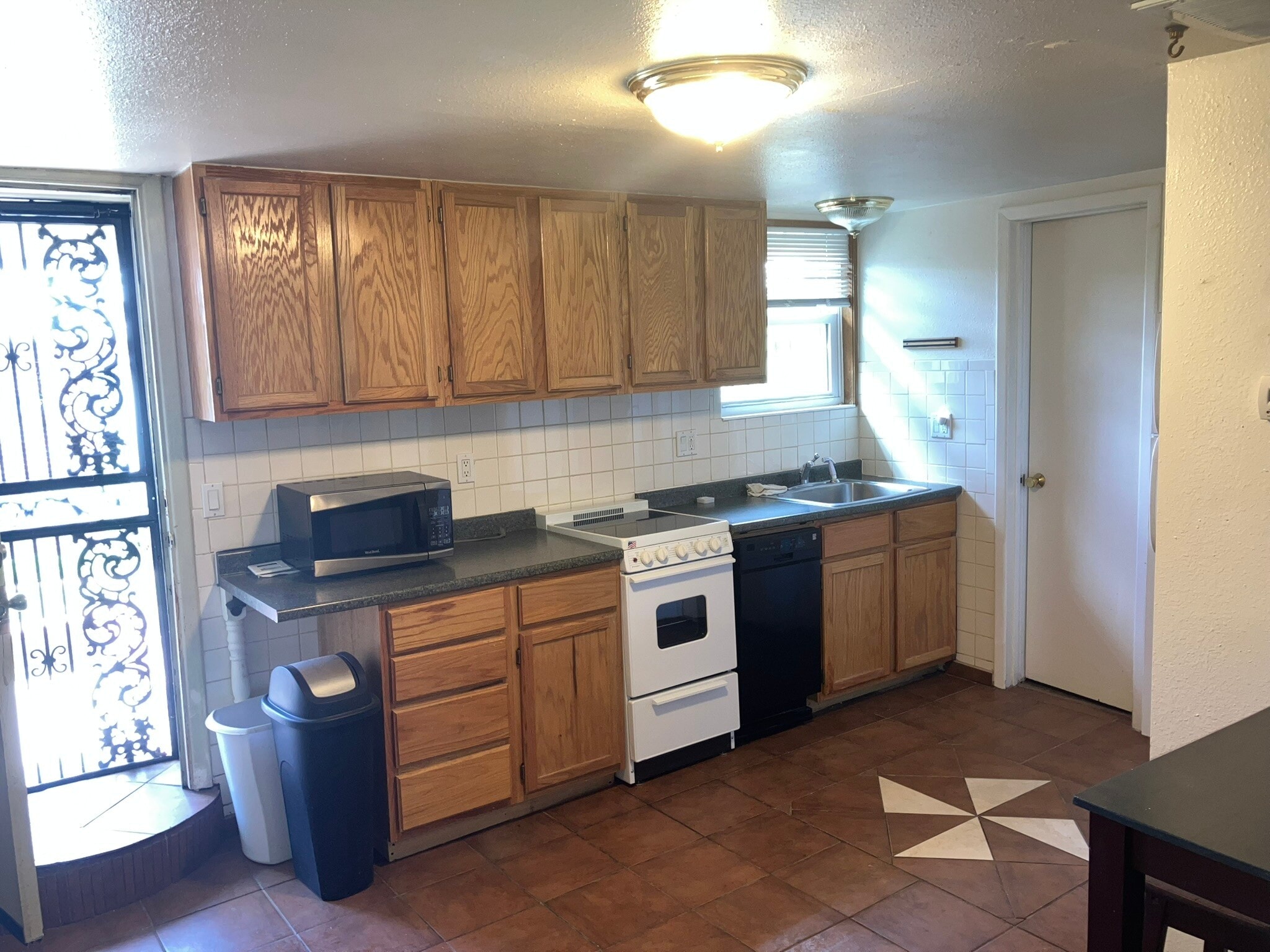 Building Photo - 3339 W 39th Ave