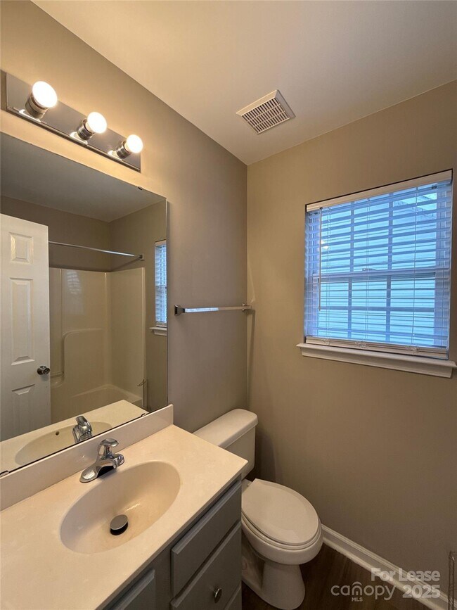 Building Photo - 3631 Joel Turner Dr