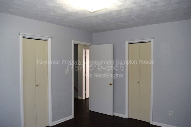 Building Photo - 215 A Settlers Landing Rd