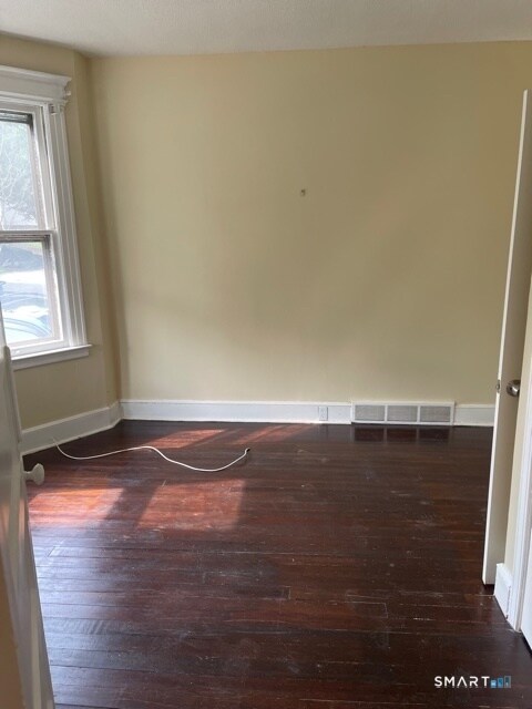 Building Photo - 29 Pardee Pl