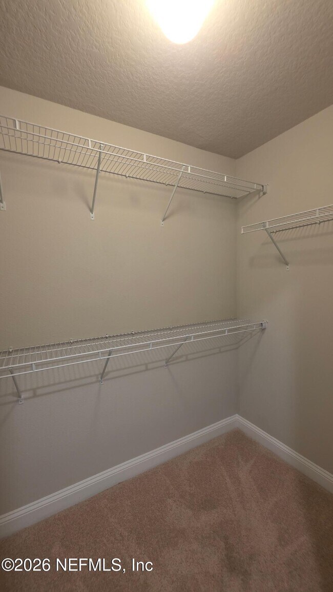 Building Photo - 721 Narvarez Ave