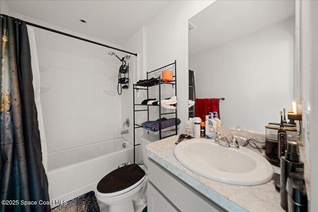 Building Photo - 487 Dadeville St SE