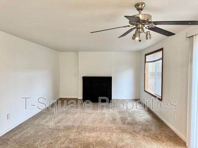 Building Photo - 2720 204th St SW