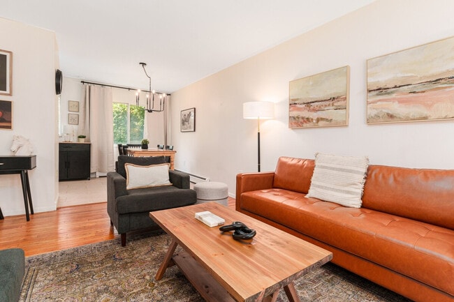 Building Photo - 26 Finley St