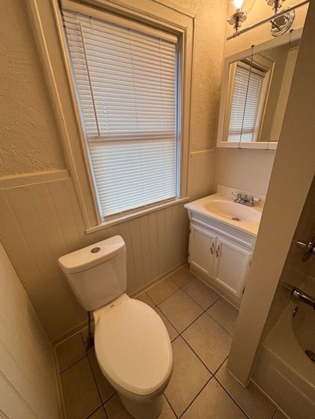 Building Photo - Beautiful Apartment for Rent