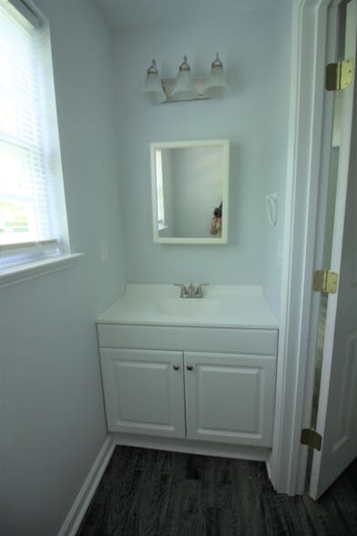 Building Photo - 6929 Old Concord Rd