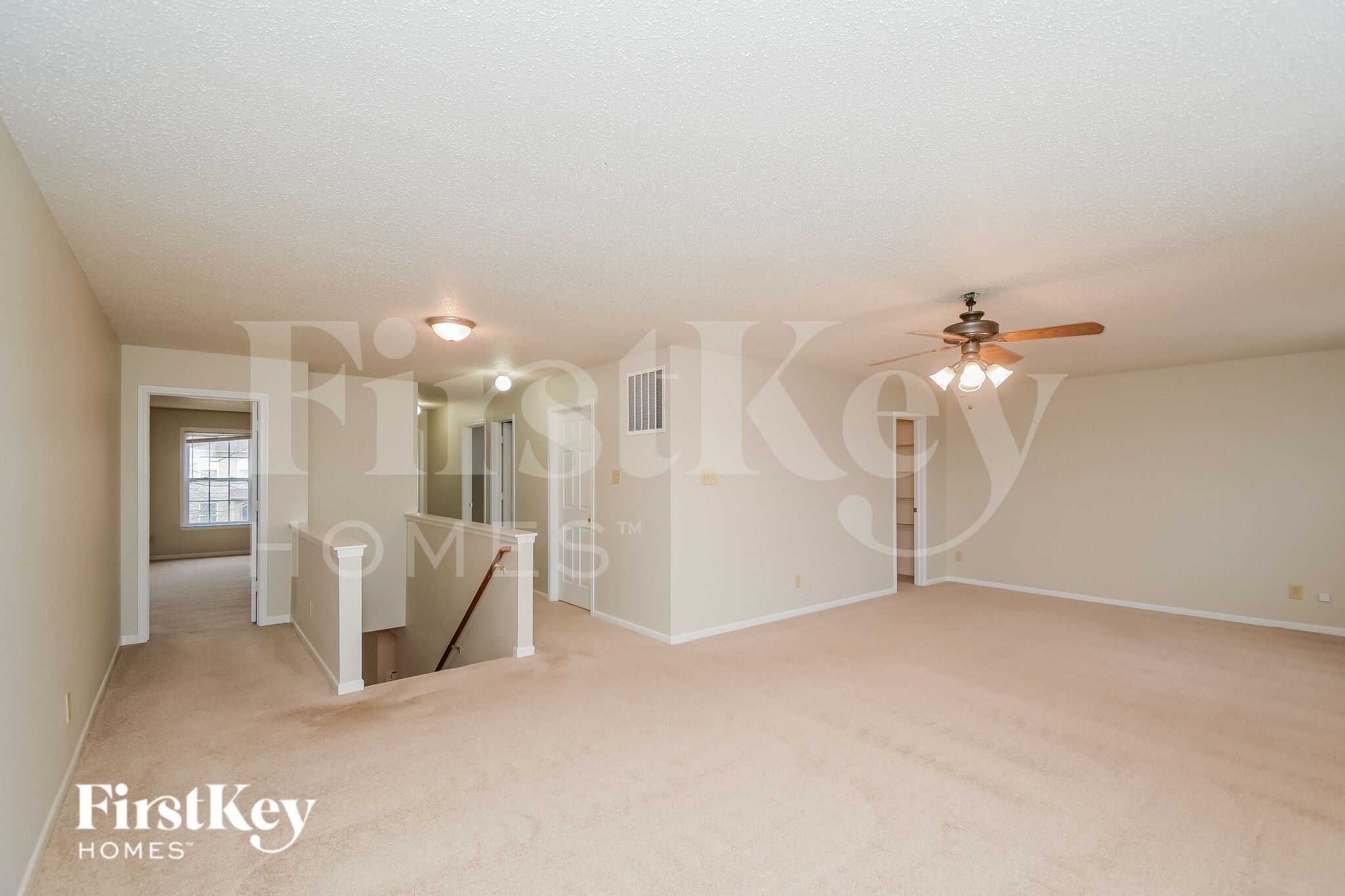 Building Photo - 5661 Grassy Bank Dr