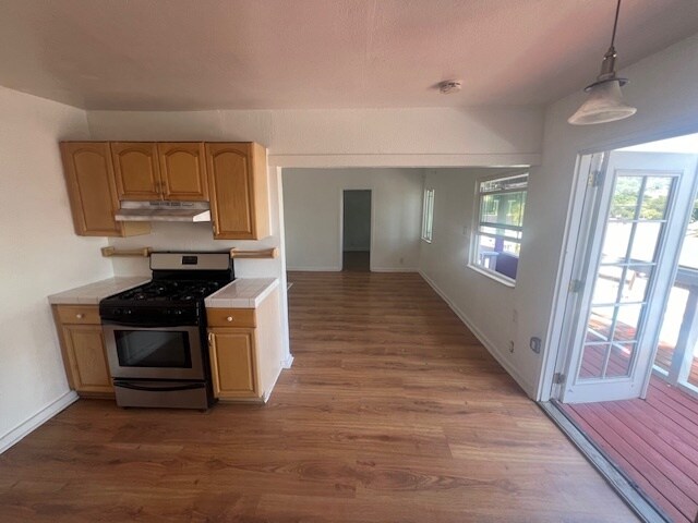 Building Photo - 2252 Branden St