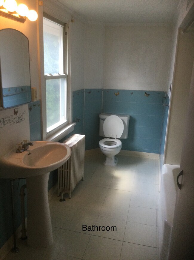 Building Photo - 415 Jordan Ave