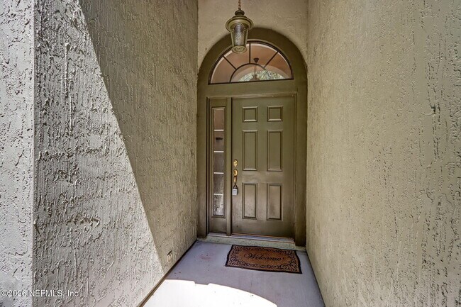 Building Photo - 566 Longmill Ln