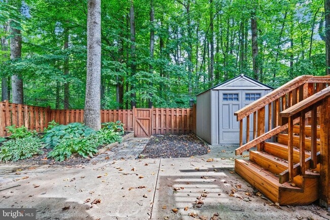 Building Photo - 6414 Old Scotts Ct