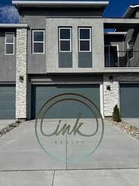 Building Photo - Beautiful Newly Built Townhome In Jenuane Community