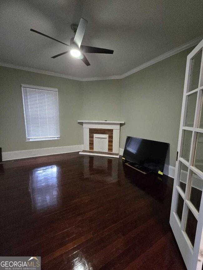 Building Photo - 402 Meriwether St