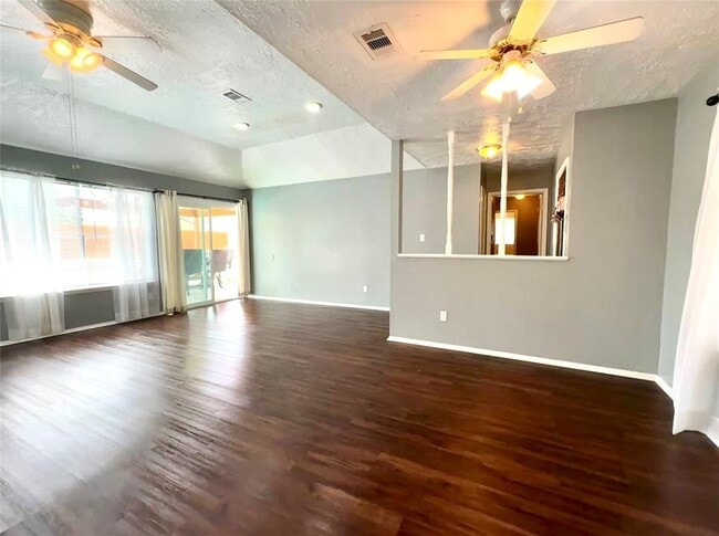 Building Photo - 1371 Stevenage Ln