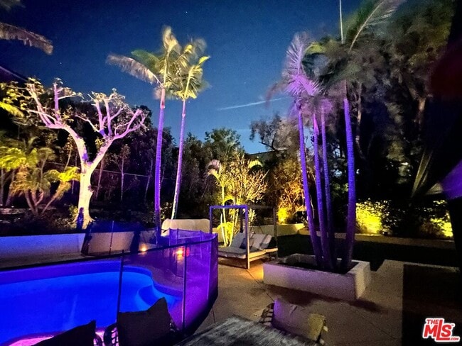 Building Photo - 1341 Charmel Pl