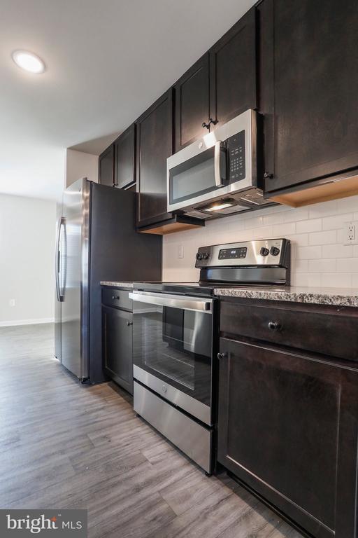 Building Photo - 62 Thrower Rd