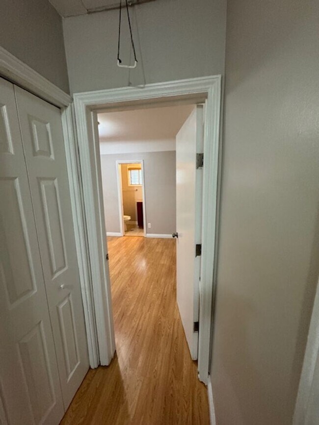 Building Photo - CRENSHAW 17024-17026